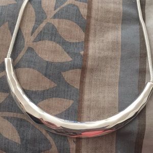 La Lune Sculpted Collar Necklace